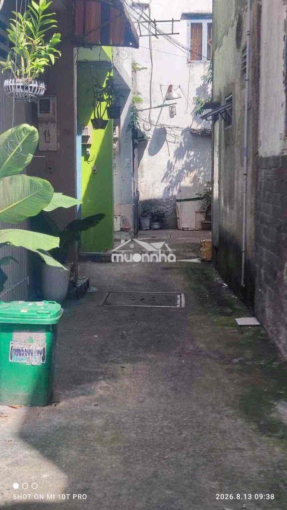 Cho thuê nhà: 3x8m, 1 lầu, 2pn, sát song hành, tht, q12 - 3