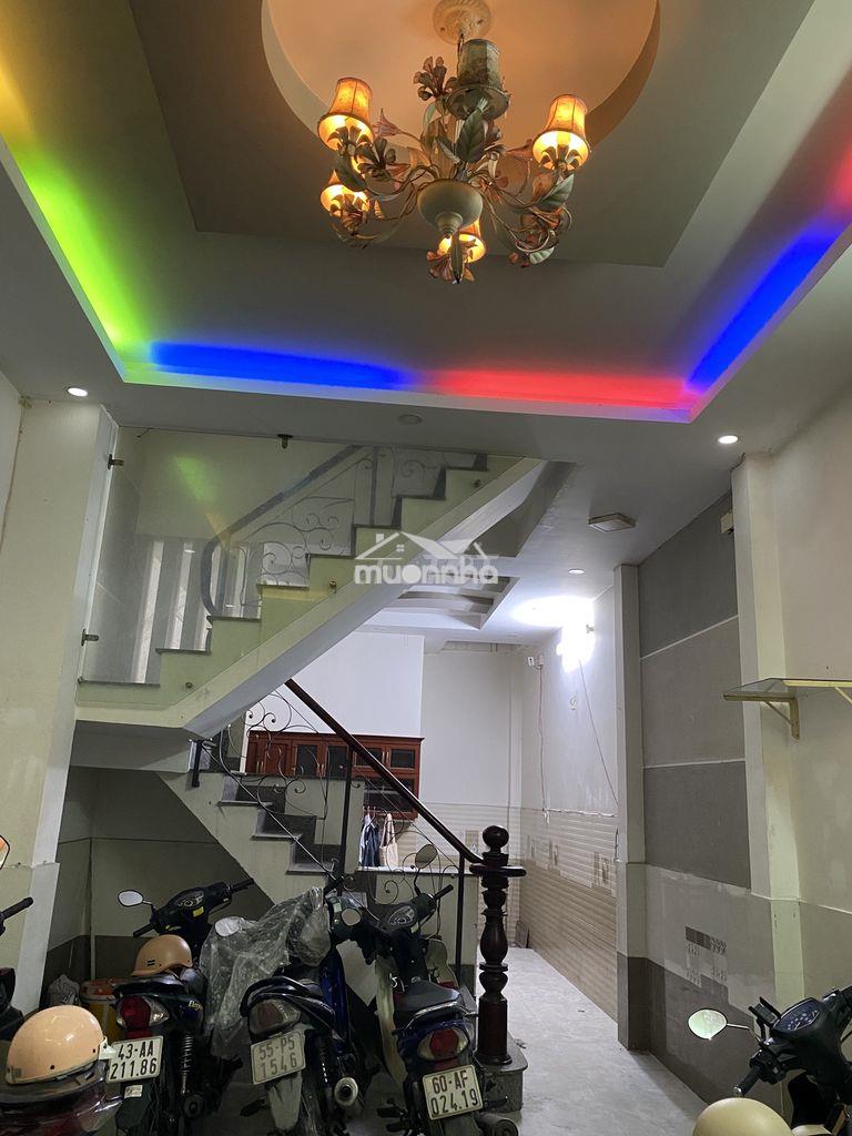 Bán nhà hxh 5m dt:  4 x 14m 2 lầu, sân thượng  đường số 16 bhh a - 2
