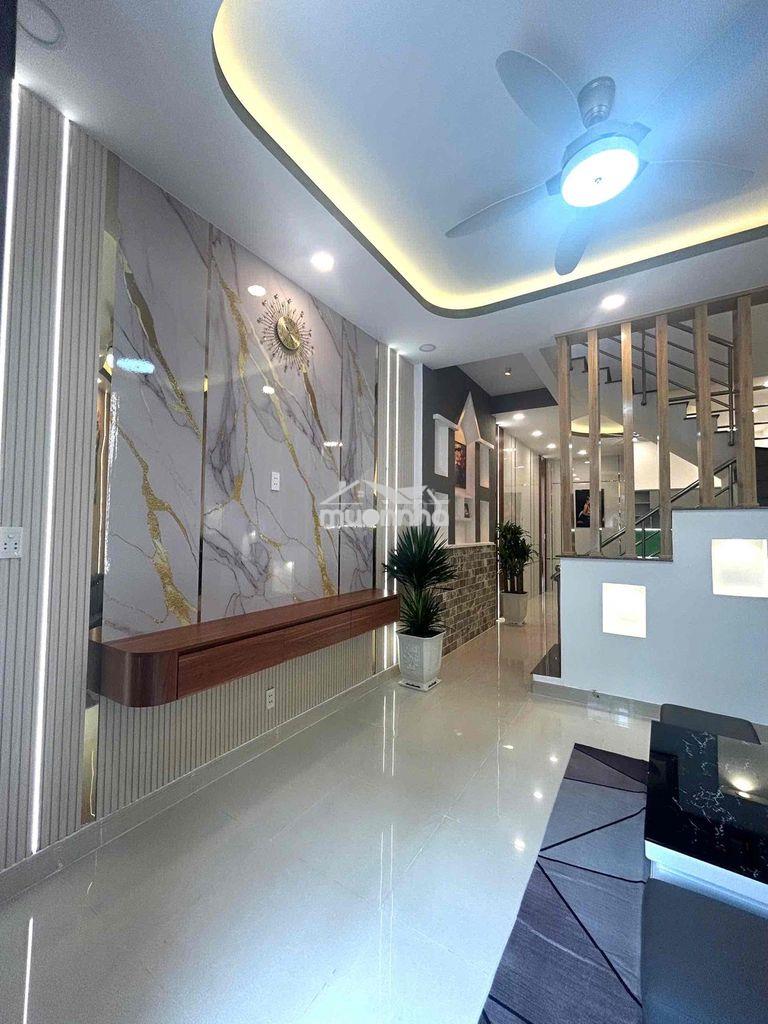 Nhà mới 3 tầng - ngang >4m - cn 50m²- trung tâm q.8 - 3
