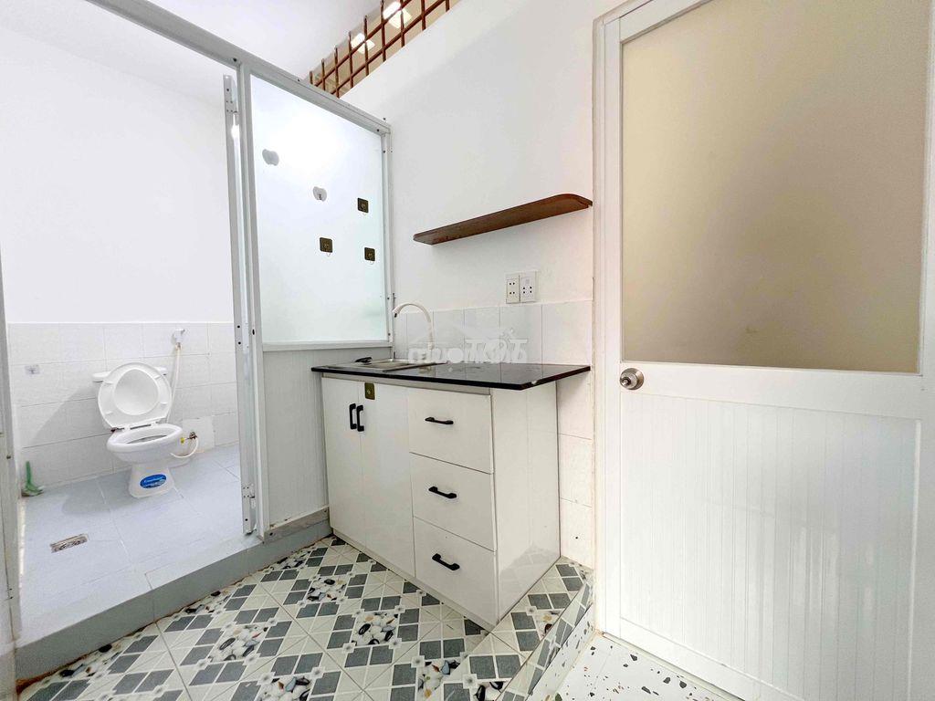 Căn hộ 1 phòng phủ tách bếp 25m2 , khu k300, tân bình - 2