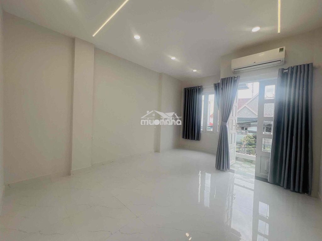 Nhà bán full nội thất sát phạm văn đồng - 4