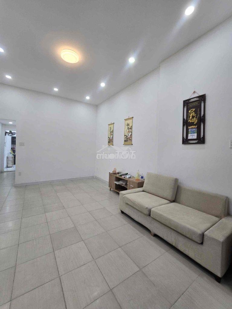 Cho thuê 2pn 1 wc - khu sân bay- thích hợp ở gia đình - 2