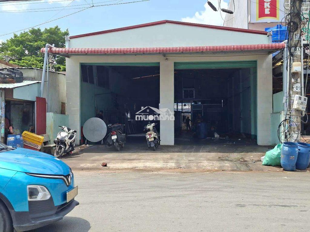 Cho thuê nhà xưởng dĩ an bình dương
320m2
giá thuê 20 triệu/tháng - 3