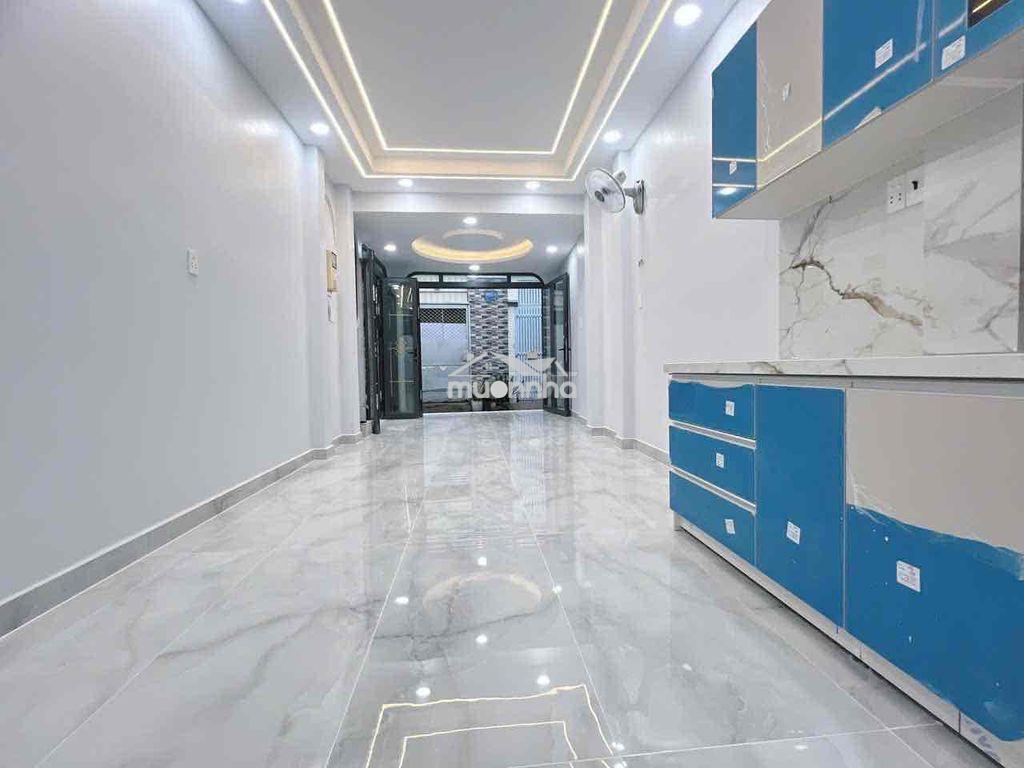 Nhà đẹp 3 tầng , góc 2mặt hẻm , 3pn , dt 42m2 , quận 4. - 2