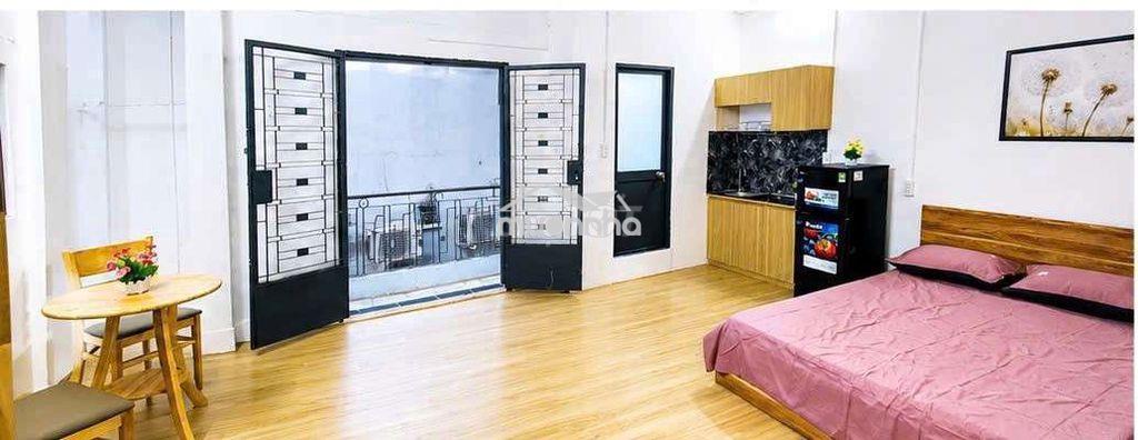 Studio ban công gần cv tao đàn siêu rông 50m2 phòng như hình 100% - 2