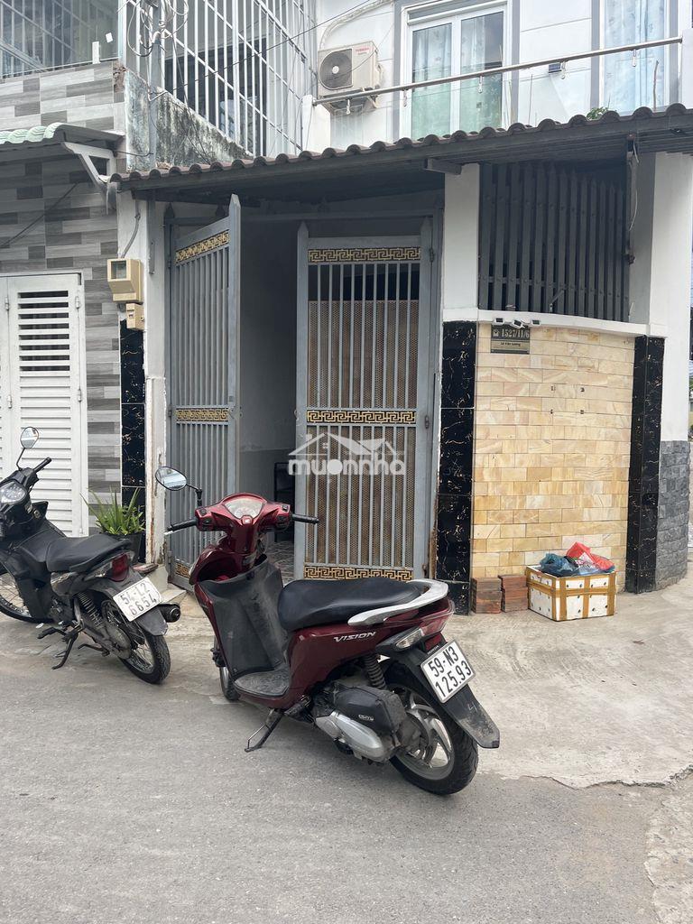 Cho thuê nhà nguyên căn đường lê văn lương hẻm xe tải 4pn 3wc giá 8tr - 4