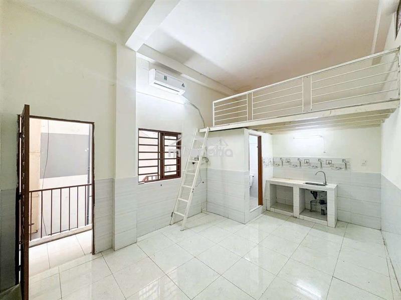 [Chính chủ] phòng rộng gác cao 3tr2 gần kcn tân bình