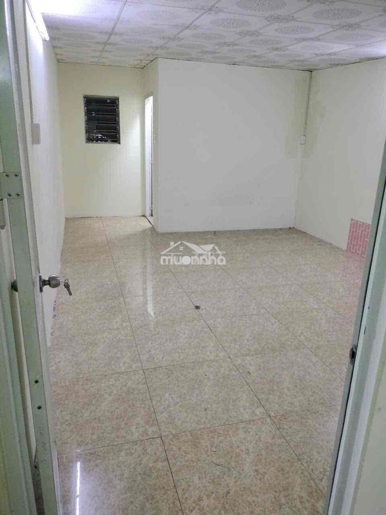 Cho thuê nhà 4tr/th dt: 4x20m lửng 2pn 2wc đường liên ấp 1-2 ấp 1 vĩn - 4