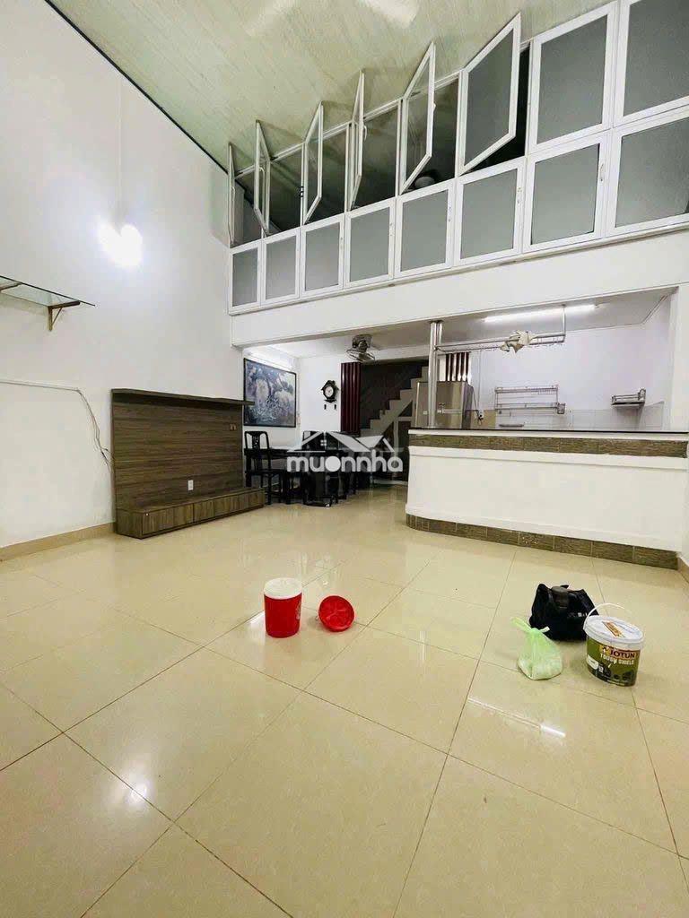 Cho thuê nhà cách mạng tháng 8 – 3 lầu – 3pn – ngang 6m chỉ 12.5 triệu