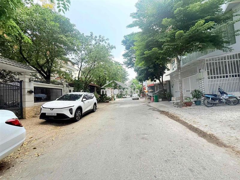 Bán biệt thự kdc khang điền, phường phước long, tphcm. dt: 200m2/20 tỷ