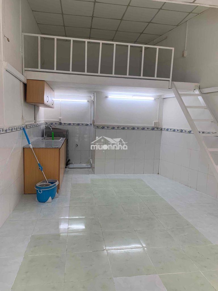 Phòng 60m2 gần ngã 4 htphat và hqviet q7 - Ảnh 4