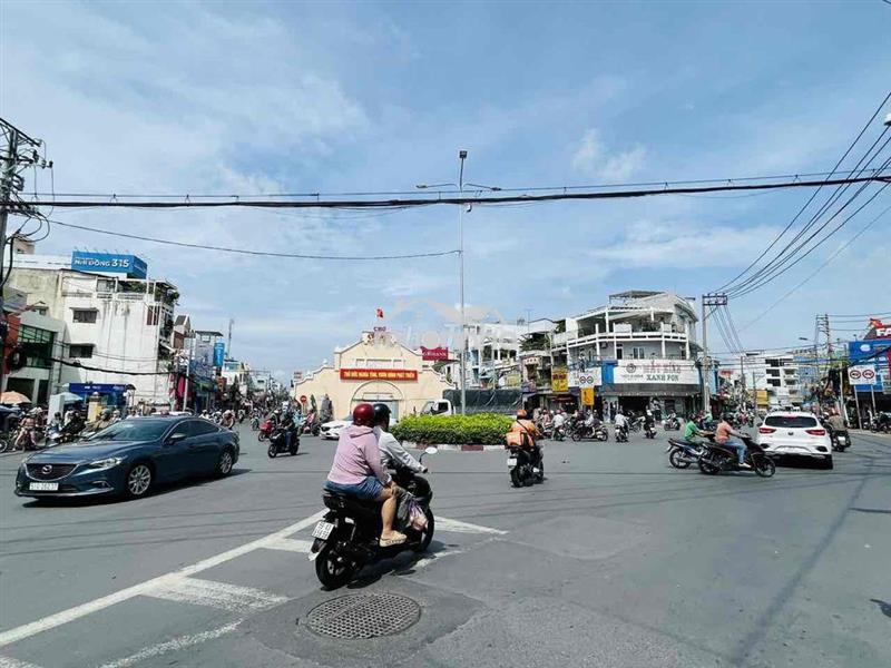 Giá đầu tư - cách võ văn ngân 50m - quỹ đất lớn ngay trung tâm còn sót