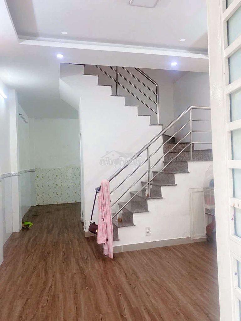 Cho thuê nhà mới như hình. hẽm nhánh c phạm hùng. dt 4x9. giá 8trieu  - 4