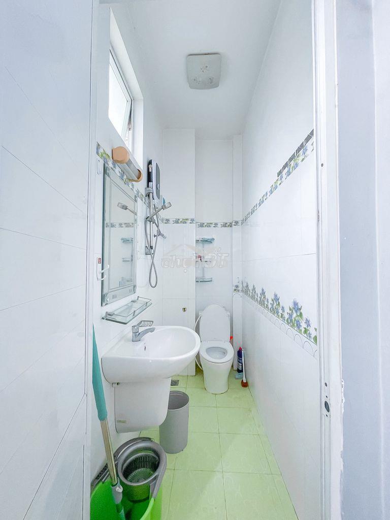 Phòng full nt đường lê lai, giờ giấc tự do, ban công cửa sổ wc riêng - Ảnh 4