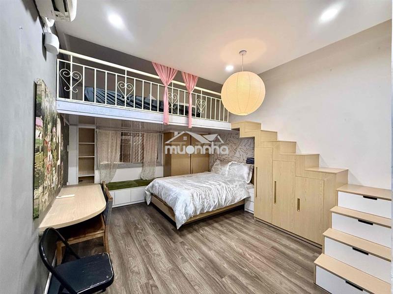Chung cư cũ nguyễn thái bình - 1 gác 1 giường thang máy full nội thất