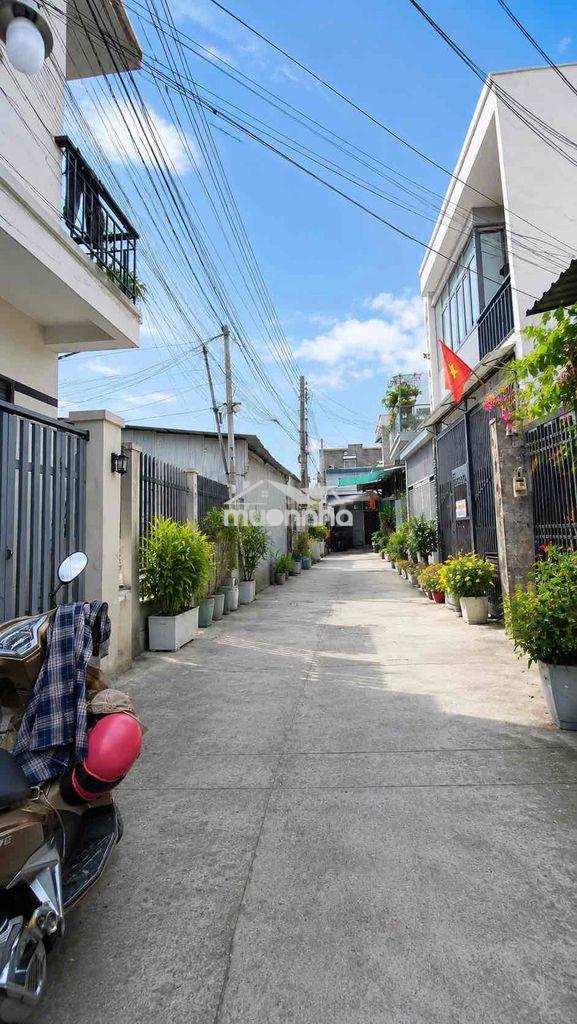 Gấp:  chiêu liêu 3,2ty tl hẻm oto . sổ riêng . 75m2 - 3