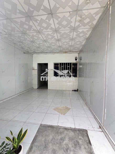 Bán nhà cấp 4 gác lửng mặt tiền đường phan bội trâu dĩ an - 2