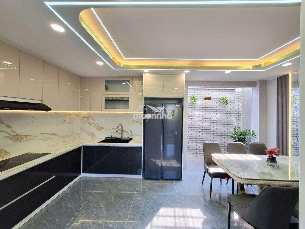 ​Bán nhà thạnh lộc 15 - 5.5m x 10m - 5 phòng ngủ - vị trí đắc địa - 3