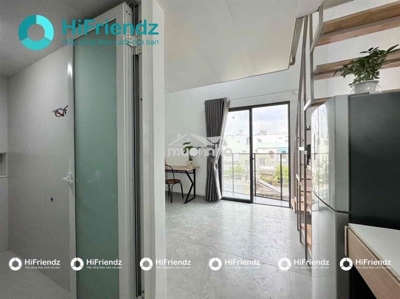 Duplex ban công 32m2 tiện đi bộ qua ufm, gần hutech, fpt
