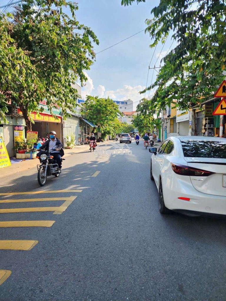Ngộp nặng nhà chợ dĩ an 1- 1 sẹt đường nguyễn an ninh - tthc dĩ an