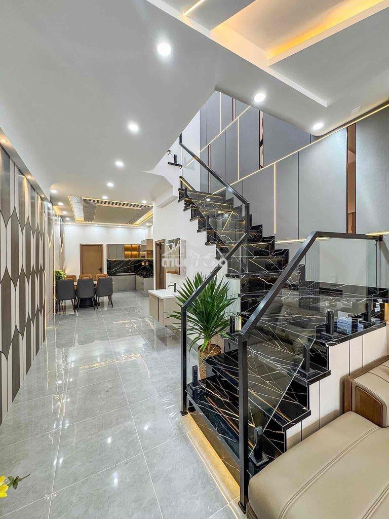 Nhà lầu rộng 3p ngủ full nội thất - cách siêu thị vincom 100m - 4