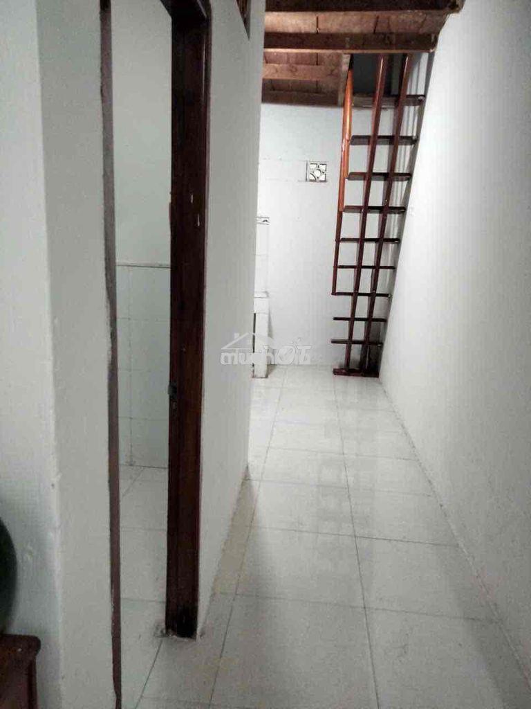 Cho thuê nhà gần hội trường đông hoà - 2