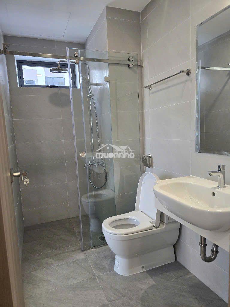 Cho thuê căn 2 pn ,2 wc rẻ nhất chung cư giá chỉ 6tr - 3