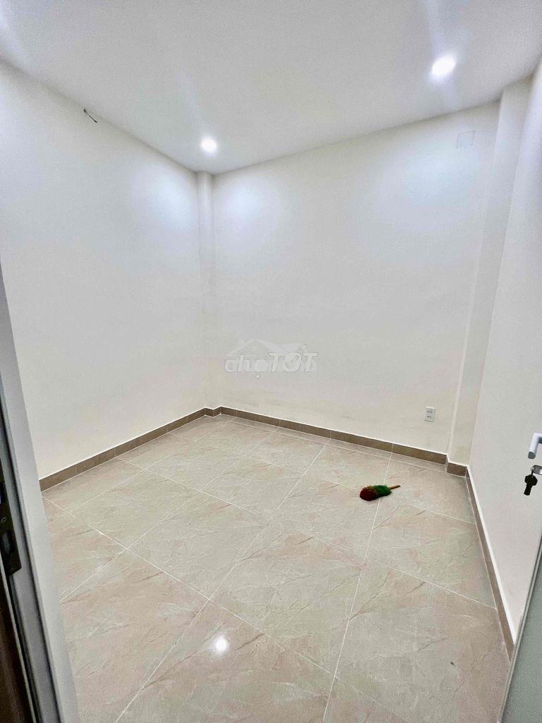 Cho thuê nhà dt 140m2 1trệt 1lầu 3pn 2wc sân xe máy hẻm xe tải - 4