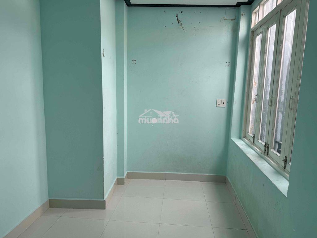 Cho thuê nhà 122/27/77/14 đường tôn đản p8, q4 - 4