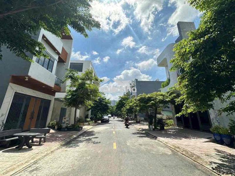 Hàng hiếm bán lô đất 127m full thổ cư. kdc thuận giao bình dương