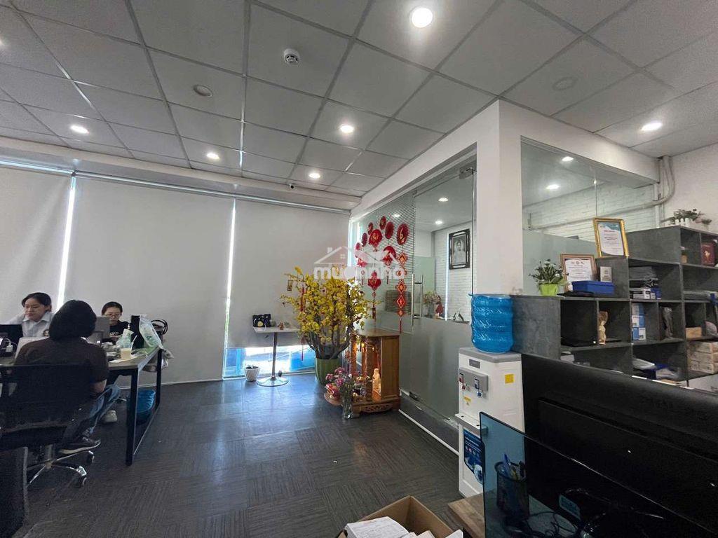 Văn phòng – tòa nhà nguyễn xí, bình thạnh
🏢 diện tích: 151m - 4