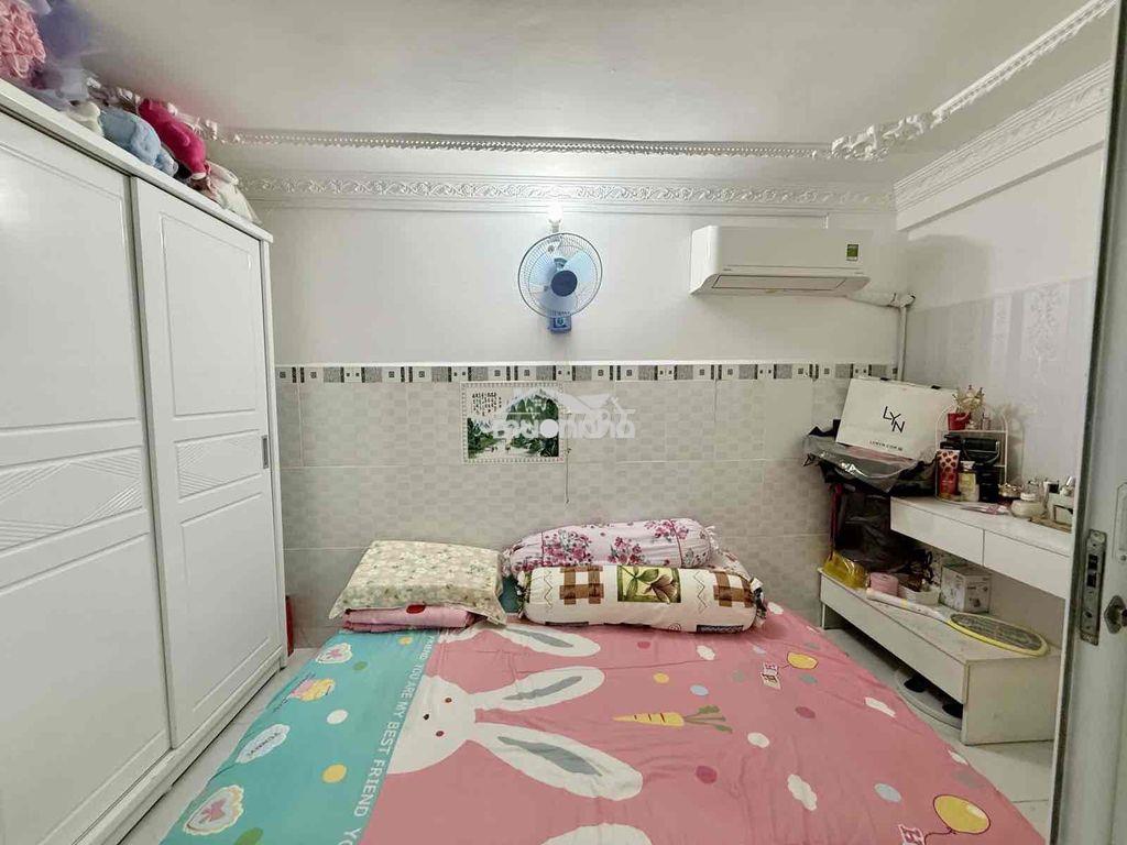 Khu dân trí - hẻm 5m - nguyễn ngọc lộc quận 10 39m2 3 tầng - 8 tỷ x - 4
