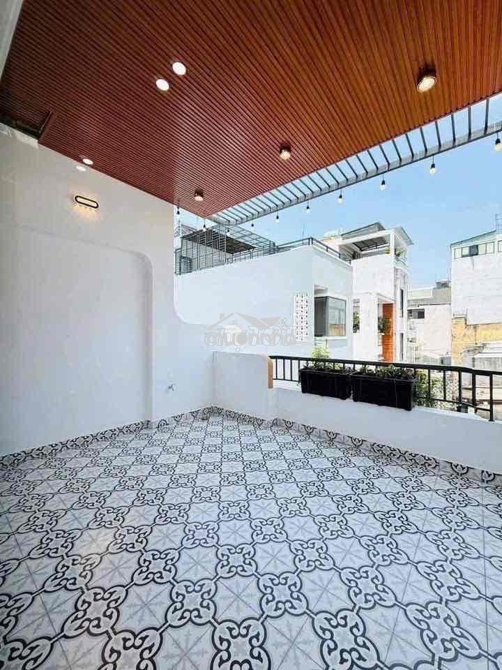 Nhà đủ nội thất ! hẻm 6m nguyễn sơn, 3 tấm, 4 x 16m, 4 phòng, 4 wc - 4
