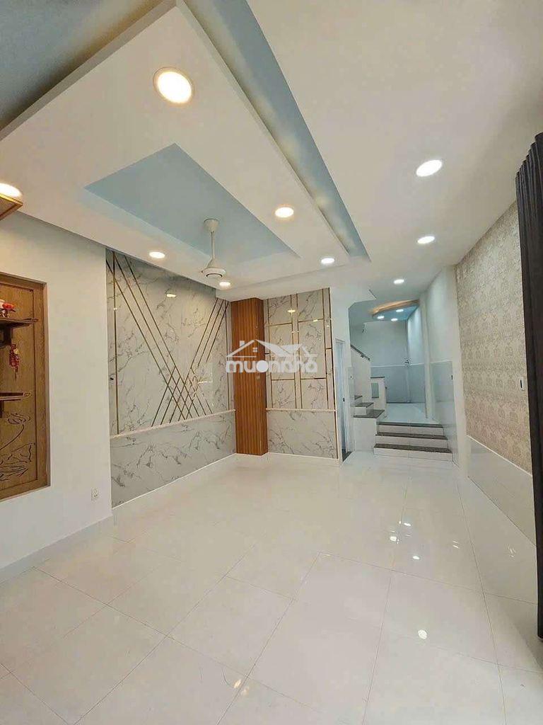 Nhà bán ngay trung tâm đường huỳnh tấn phát cạnh trường học  cấp 2