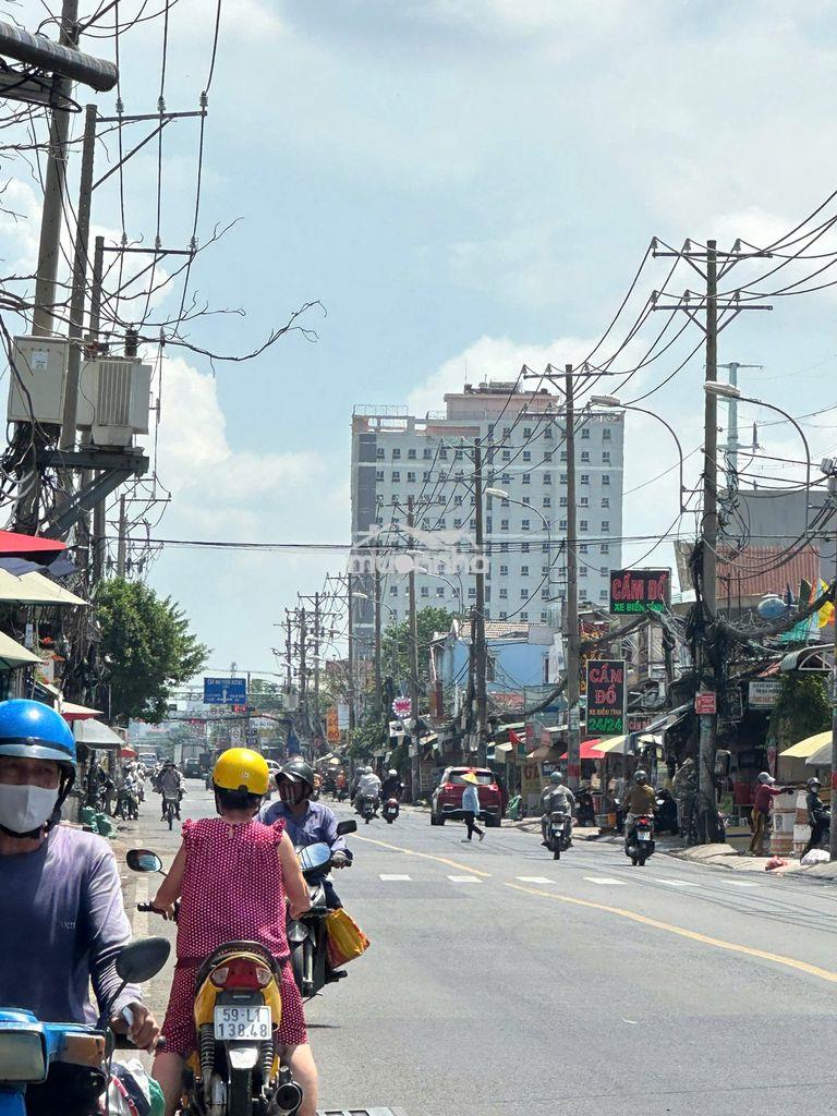 Cho thuê kho xưởng 1.300m² mặt tiền quốc lộ 50 có pccc chỉ 80 triệu