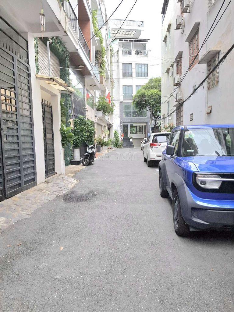 Bán nhà mới q3 giá tốt, trần văn đang, p11, dt 3m×18m, giá 7,5 tỷ