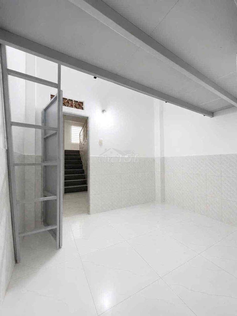🏨❤️💦 Nhà mới 100%  kcn lê minh xuân trần đại nghĩa - 3