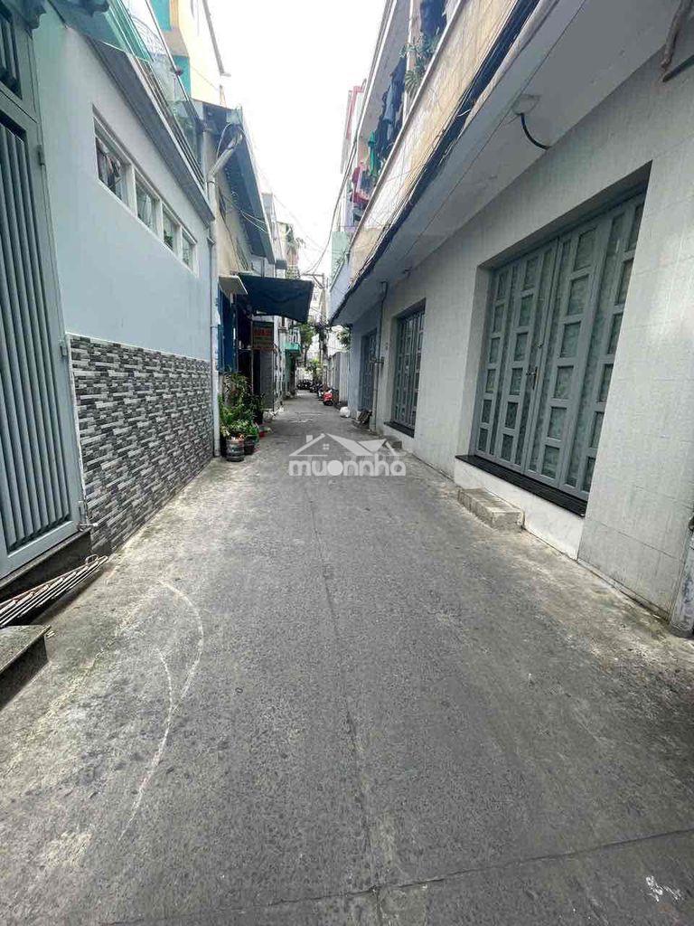 Nhà 1 trệt 3 lầu, 2pn 3vs, hẻm rộng rãi, đường cmt8 q10 - 3