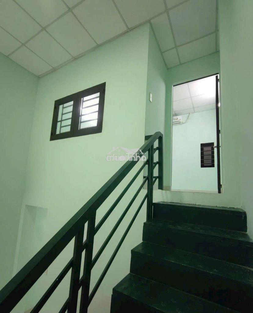 Nhà 100m2 3pn duờg 25 gigamail - 3