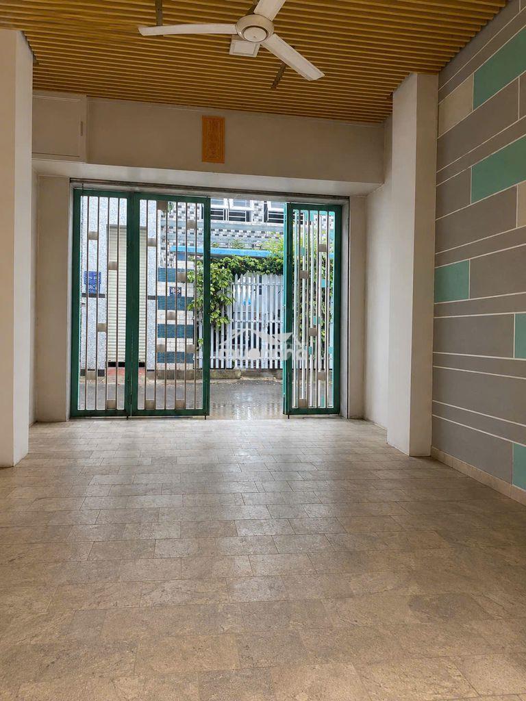 Linh trung - nhà 3 tầng - full nội thất - 69m2 - 8.5 tỷ - ở ngay - 4