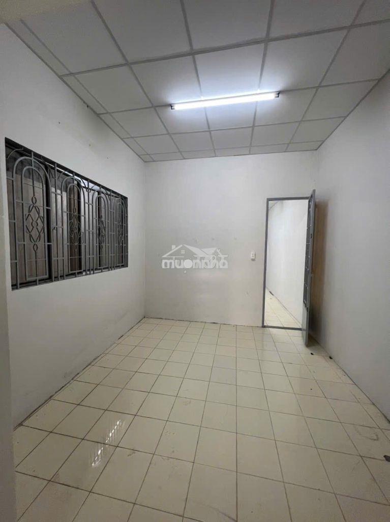 Khu bàu cát - hẻm xe hơi vuông không lỗi - giá cực tốt chỉ 5.85 tỷ