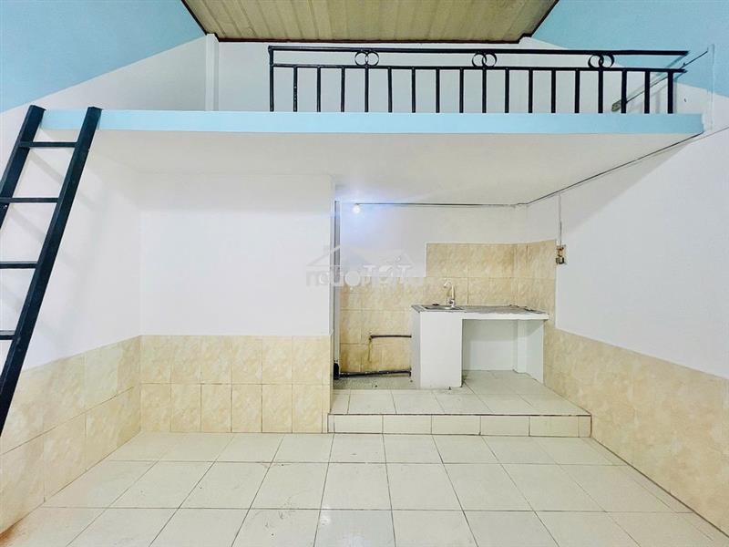 Phòng mới, gần chợ, tự do thoải mái 10' tới làng đại học quốc gia