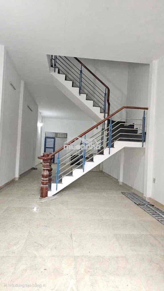 Cho thuê nhà - mặt tiền đường liên ấp 1-2: 7tr/ tháng. dt: 4m x 23m