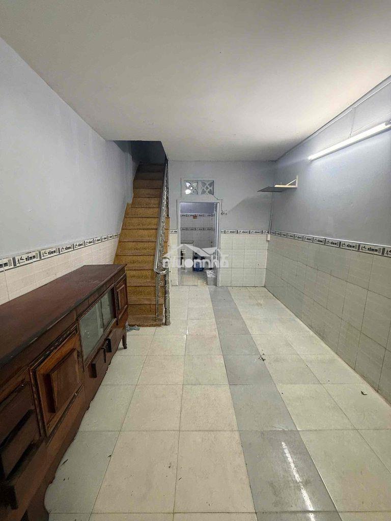 Nhà bán 1/ đường bà hom, phường 13, quận 6