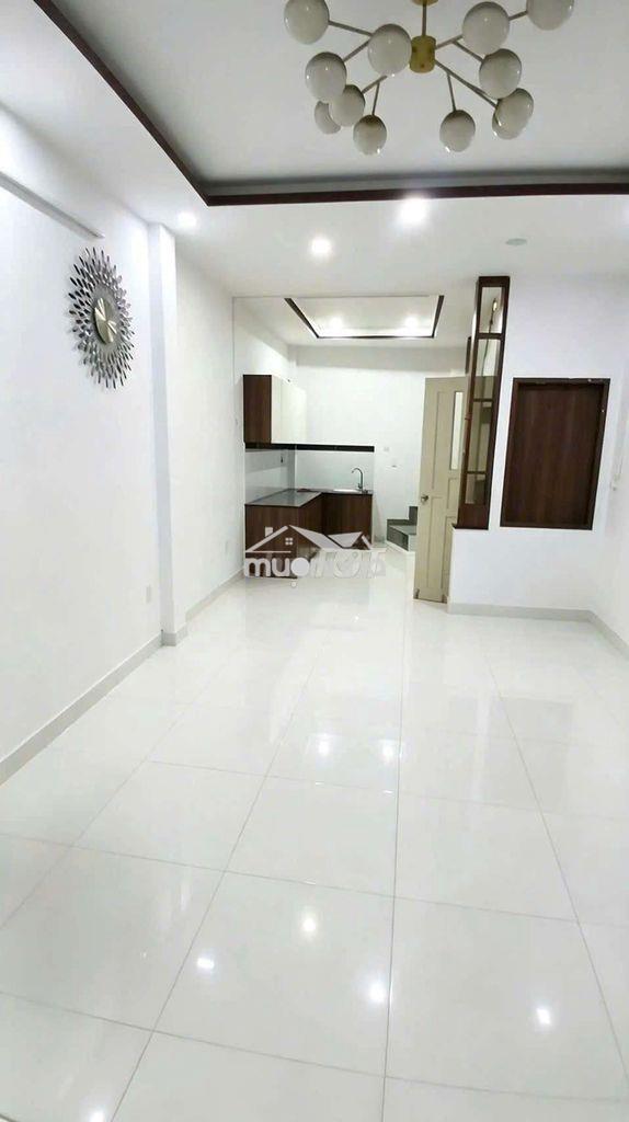 Nhà mới 3.5m×13m🌲đường thông 8m.gần chợ giãn dân q12