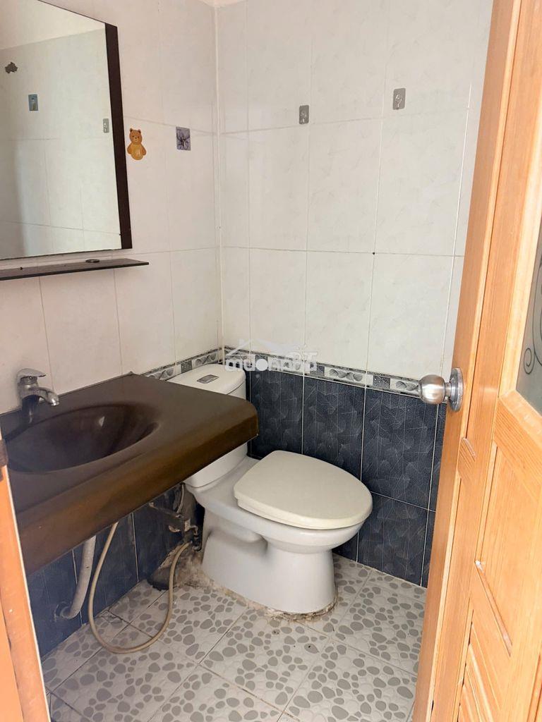 Nhà 80m2 hẻm cmt8 quận 3, trệt lầu 4pn 3wc giá nhỉnh 7 tỷ - Ảnh 3