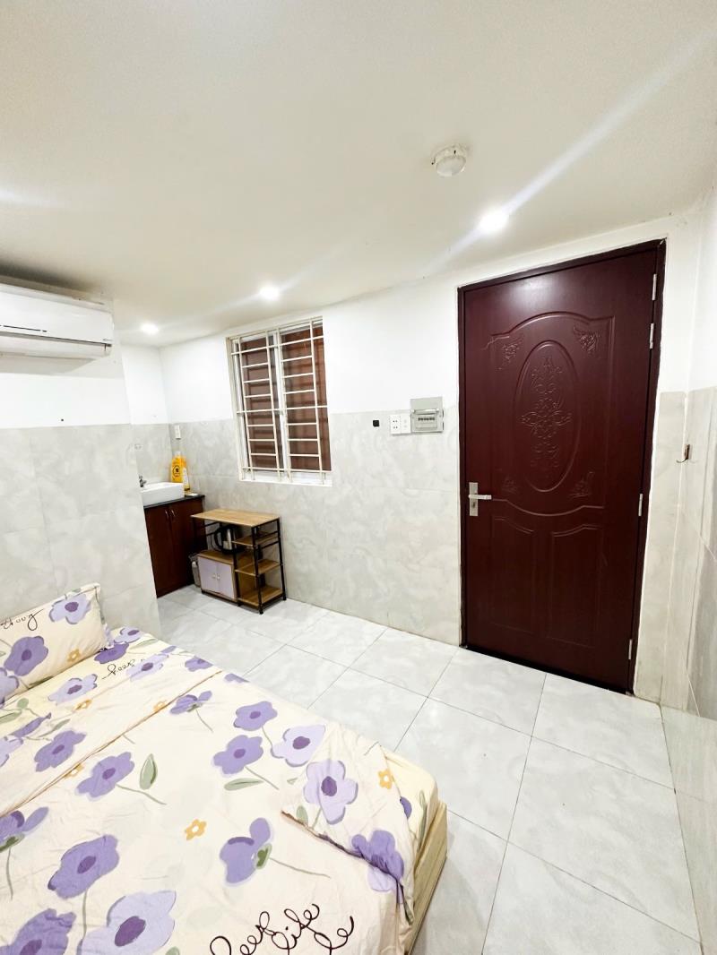 Cho thuê phòng full nội thất - cửa sổ to - thang máy - hầm xe - khu vực tân phú - 2