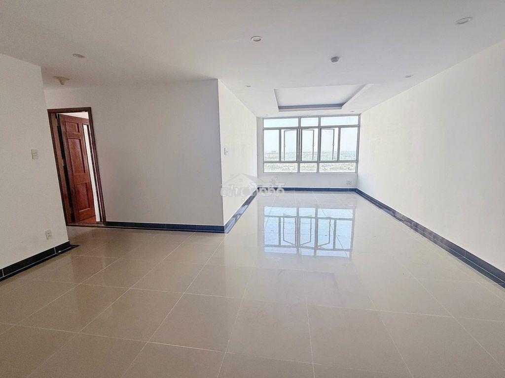 Cho thuê căn hộ giai việt 115m2 2pn nhà trống .giá: 12 triệu - Ảnh 4