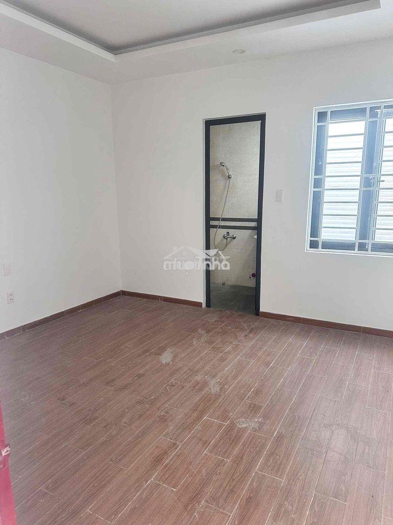 Nhà mới xây - hiệp bình chánh - cách gigamall ~ 2km - 2