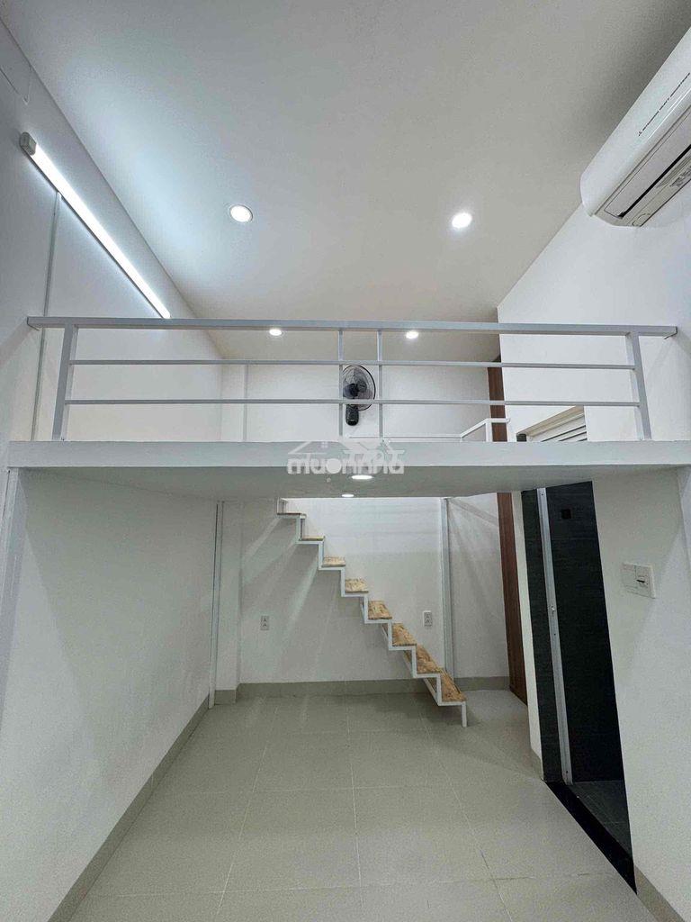 Gác cao đầy đủ nội thất ngay trung tâm quận 3 - Ảnh 2